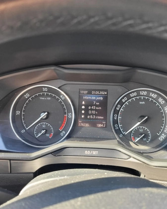 Skoda Superb cena 89900 przebieg: 176800, rok produkcji 2019 z Kętrzyn małe 106